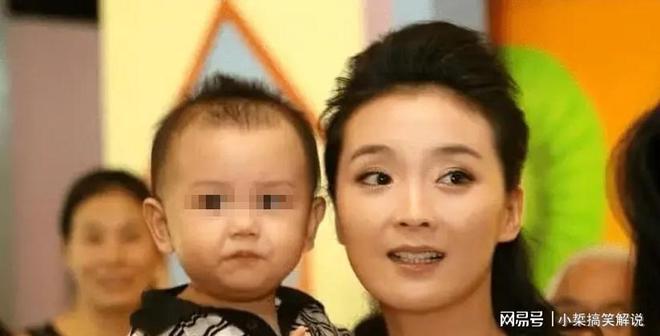 王艳丢失的面子被19岁儿子成功找回j9九游会登录丈夫王志才失联7年(图8) 王艳丢失的面子被19岁儿子成功找回j9九游会登录丈夫王志才失联7年(图8)